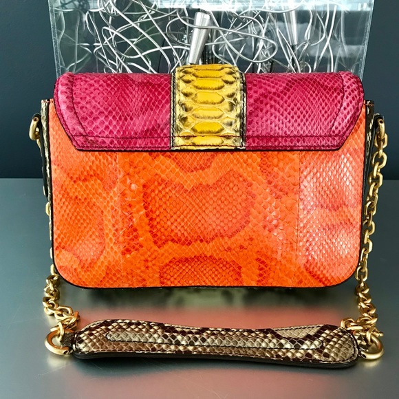 MCM Pink snakeskin shoulder bag - Picture 2 of 8